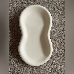 Keekaroo The Peanut Changer Baby Diaper Changing Pad